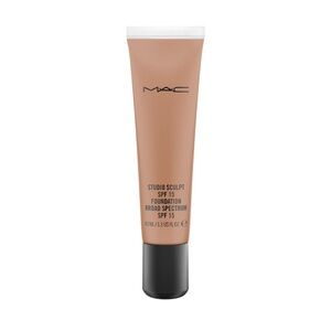 MAC Studio Sculpt Foundation - NC50